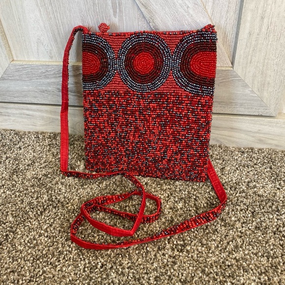 Vintage Red Seed Bead Crossbody Clutch Boho Handbag, Red Geometric Pattern Bag - Picture 1 of 7